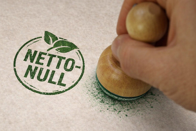 Gebäude können jetzt nach Standard Minergie-Netto-Null zertifiziert werden. | © KI-generiertes Symbolbild