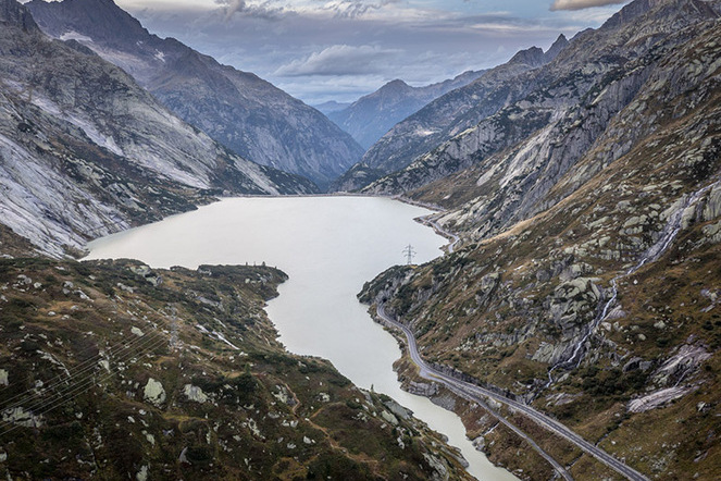 Das neue Pumpspeicherwerk soll zwischen Grimselsee und Räterichsbodensee (hier im Bild) entstehen. | © KWO