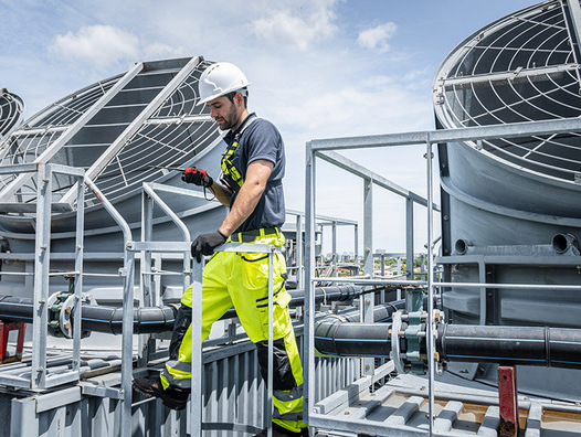 Industrielle Kühlanlage: Natürliche Kältemittel rücken in den Fokus der Kälte- und Klimatechnik. | © Shutterstock