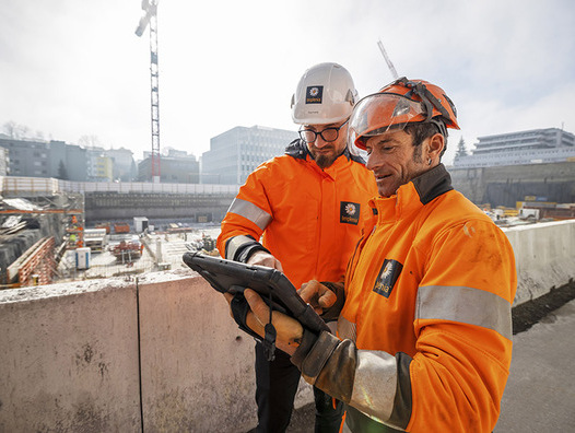 Implenia Mitarbeiter. Der Schweizer Baukonzern übernimmt das deutsche Ingenieurunternehmen Zigmo Engineering. | © Implenia